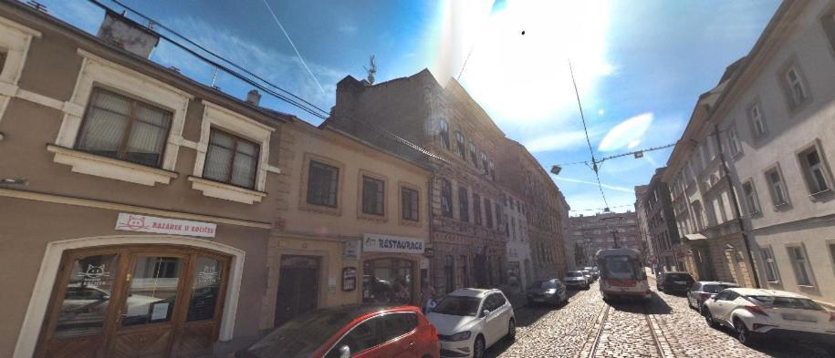 Old Town Apartments S12 Olomouc Bagian luar foto
