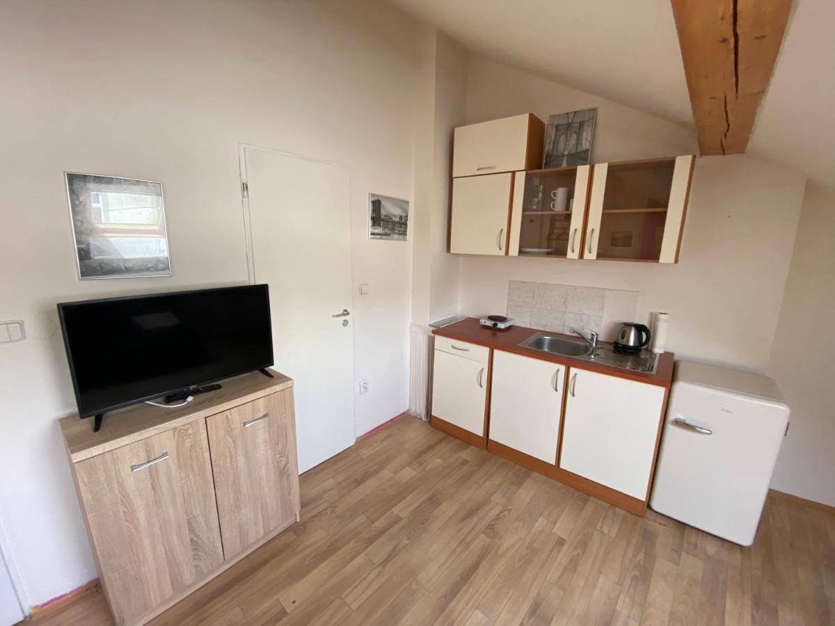 Old Town Apartments S12 Olomouc Bagian luar foto